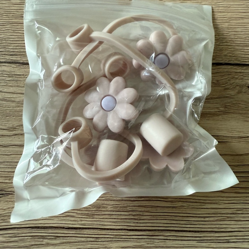 Set of 4 Pink and purple Flower Reusable Silicone Straw Cover Set